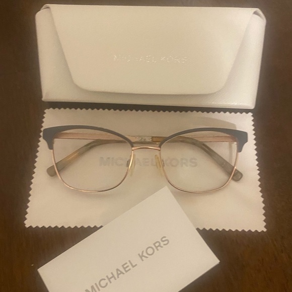 Michael Kors MK 3012 Adrianna IV Women's Eyeglasses Glasses. Gold & Grey - Picture 3 of 12